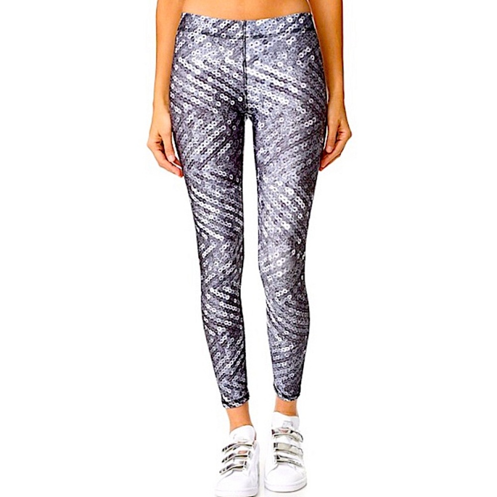 Terez Silver Sequin Print Yoga Pants